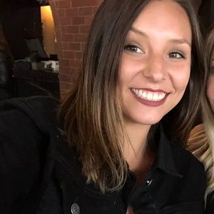 Meet your Posher, Brianna